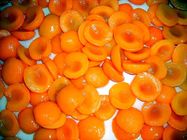 Tranche d'abricot de moitiés d'abricots en boîte par haute qualité chinoise en sirop léger