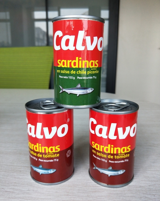 155g X 50 sardines en boîte les plus saines en sauce tomate 3 ans de
