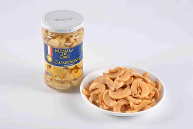 Légumes en boîte par volume, champignon en boîte de champignon de paris en matière première fraîche de saumure