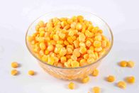 Le maïs doux de noyau en boîte nouvelle par culture dans le légume de saumure peut dedans ou pot