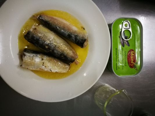 L' huile végétale conservée, la sardine, le poisson, la boîte de conserve, 155 g, et à prix abordable.