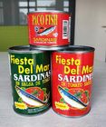 Poissons en boîte de sardine en sauce tomate beaucoup type d'emballage