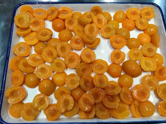 15 oz de demi-abricots en conserve pour des morceaux d'abricots en conserve